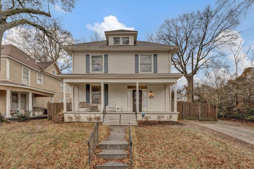 Exquisite Two-Story Home Located In Midtown Memphis Extérieur photo